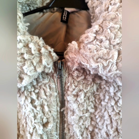 H&M Teddy Bear Jacket Size S NWOT - Picture 5 of 7